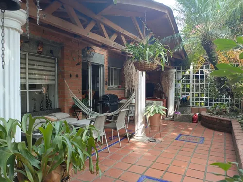 Casa A La Venta En Belén Loma De Los Bernal Acogedora Y Confortable En Exclusiva Unidad