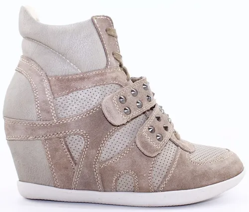 Zapatillas sale con taco