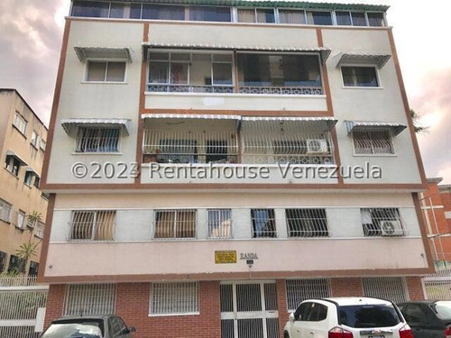 Apartamento En Venta La Carlota 24-24927