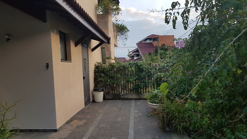 Imagem 7 de 10 de Temporada Condominio Peruíbe Frente Ao Mar