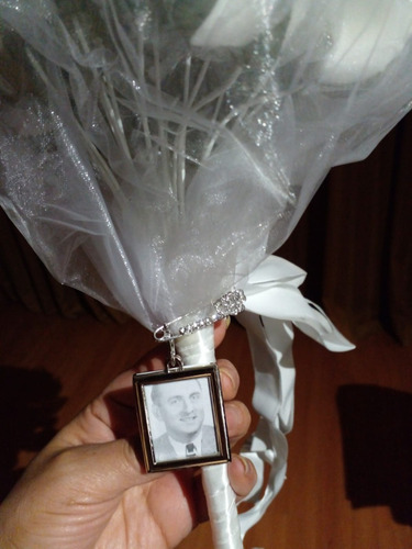 Imagen 2 de 3 de Relicario Portafoto Para Novia Rectangular 4 Fotos