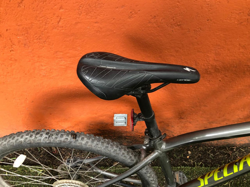 Bicicleta Mtb Specialized Rockhopper 2021 Poco Uso Gris Oscuro L (Usado)