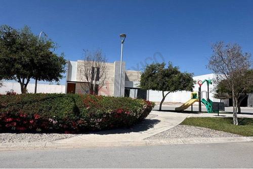 Oportunidad De Terreno Regular En Etapa 1 En Venta En Almeras