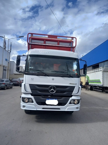 Imagen 4 de 16 de Mercedes Benz Atego 2426