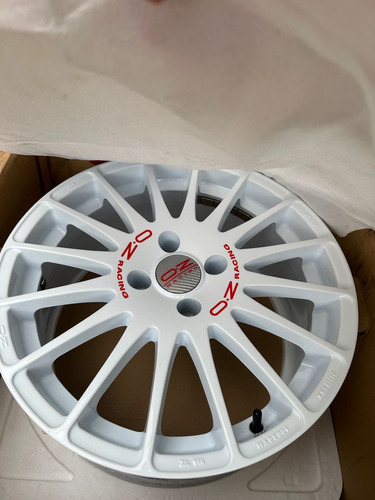 Llantas Oz Racing Superturismo 17 4x108