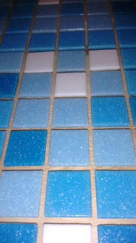 Imagen 6 de 6 de Venecitas Biseladas Mix Dos Celestes Y Blanco 2x2