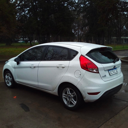 Imagen 7 de 15 de Ford Fiesta S Plus