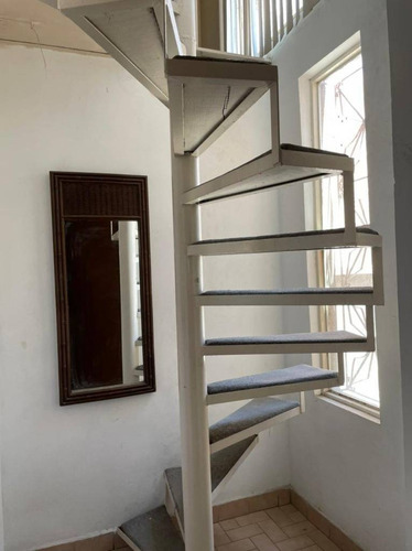 Imagen 15 de 22 de En Venta Casa Muy Amplia Con Departamento Anexo