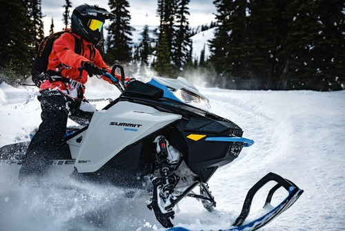 Imagen 22 de 24 de Moto De Nieve Ski Doo Summit Edge 850 2022 No Yamaha Polaris