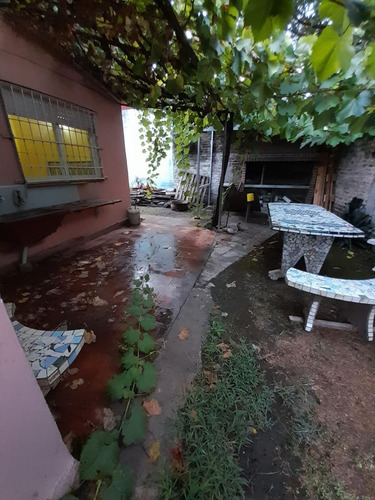 Casa Quinta En Virrey Del Pino, Con Quincho Y Pileta
