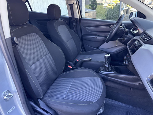 Chevrolet Onix HATCH Joy 1.0 8V Flex 5p Mec.