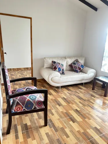 Propiedad Area Total 685 M2 Con Casa De 60m2