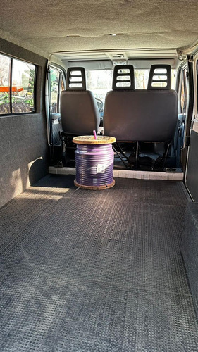 Peugeot Boxer 2.3 330m Confort Hdi Larga