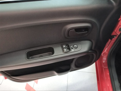 Imagen 21 de 22 de Fiat Mobi 2022 0km Tomo Usado Clio Corsa Up Ka C3 Etios X-