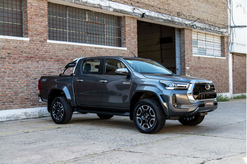 Toyota Hilux Pick-up 2.8 Cd Srx 204cv 4x4 At