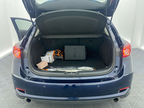 Imagen 23 de 25 de Mazda 3 Sport Touring 2.0