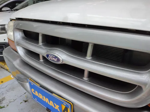 Ford Ranger 4.0 Xlt Scab