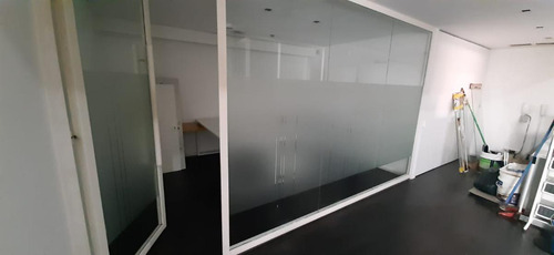 Oficina De 221 M2. En Casco Histórico. Ideal Para Renta.