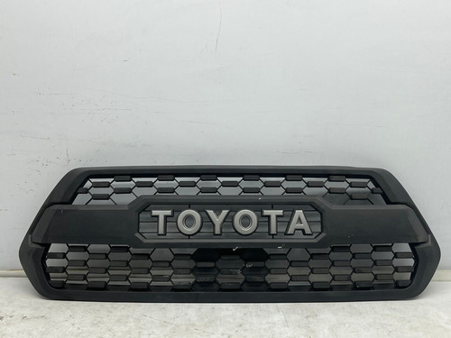 Toyota Tacoma Parrilla Frontal 2016 2017 2018 2019