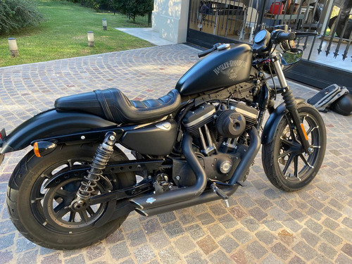 Harley Davidson 883