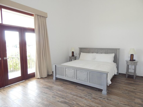 Imagen 9 de 14 de Villa En Venta En Punta Cana, 5hab, Vista Al Campo De Golf