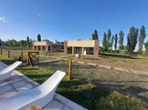 Comprar Vendo Complejo De Cabañas 5 Has Con 5 Cabañas Y 3.5 Has De Parral Con Tela. Las Paredes, San Rafael, Mendoza 