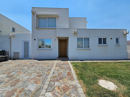 Condominio La Catana