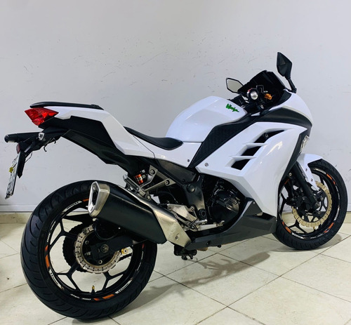 Imagem 3 de 6 de Kawasaki Ninja 300