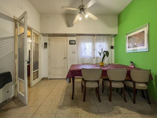 Imagen 5 de 27 de Casa De Pasillo Con 2 Dormitorios Y Patio En Barrio Lourdes