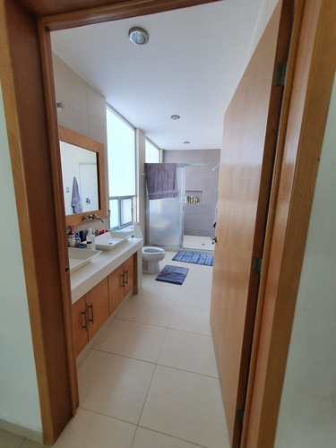 Se Vende Casa En Claustros De Las Misiones, Centro Sur De 3 Niveles, Ubicadísima