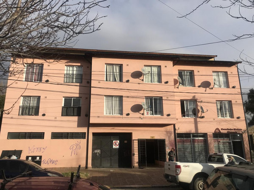 Imagen 11 de 11 de Venta Departamento - Albarracin 1400 2do Piso - Centro - Bariloche