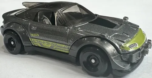 Carrinho Hot Wheels Mazda Mx-5 Miata Legends Tour 2025 Hyw18