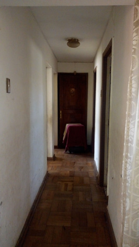 Barrio El Tenis, Casa Un Piso En Barrio Residencial