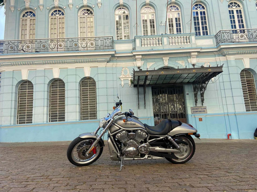 Imagem 2 de 6 de Harley Davidson V Rod