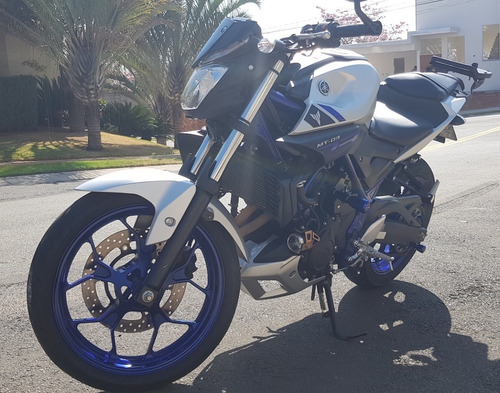 Imagem 1 de 9 de Yamaha Mt-03 2017 Único Dono