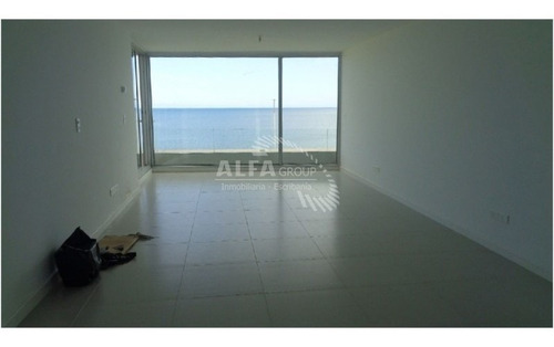 Mansa, Primera Linea -ref:822