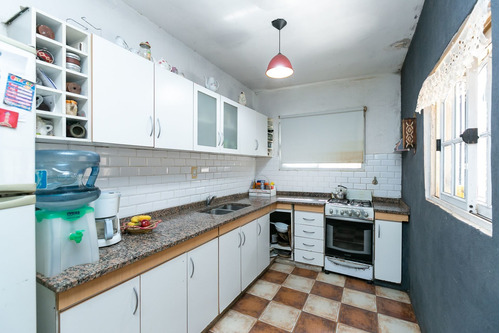 Imagen 21 de 27 de Venta Casa 4 Amb C/pileta Martin Coronado. Permuta