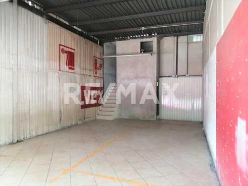 Renta Local Comercial En Santa Úrsula Coapa - Coyoacán - Estadio Azteca