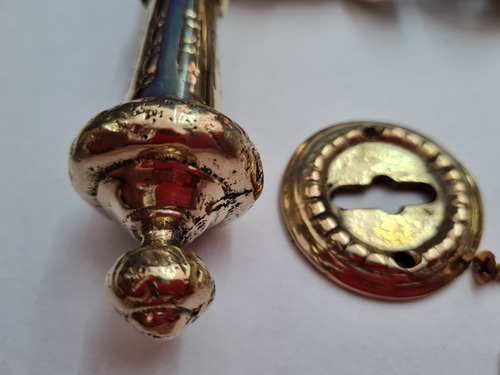 Imagen 5 de 10 de Picaporte Manija Puerta Estilo Antiguo De Bronce Brillante