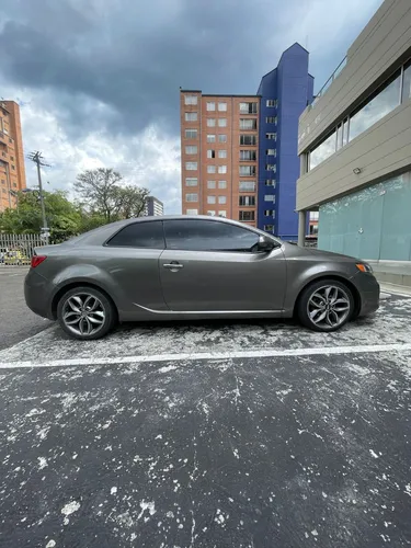 Kia Cerato Koup 2012 Automatico
