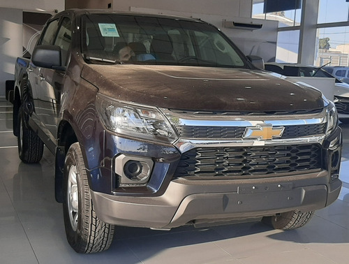 Imagen 2 de 15 de Chevrolet S10 2.8 Ls Cabina Doble 4x2 Manual 2023 Pick Up
