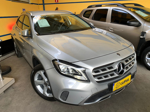 Mercedes-Benz GLA 200 1.6 CGI FLEX ADVANCE 7G-DCT