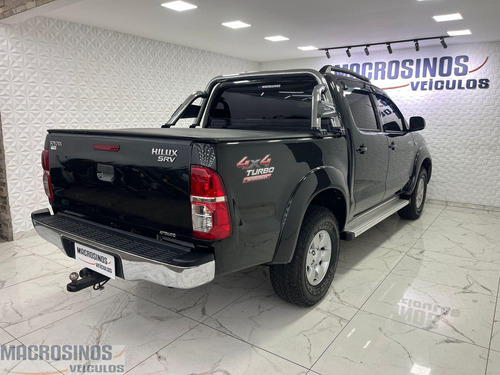 Toyota Hilux CD SRV D4-D 4x4 3.0 TDI Diesel Aut