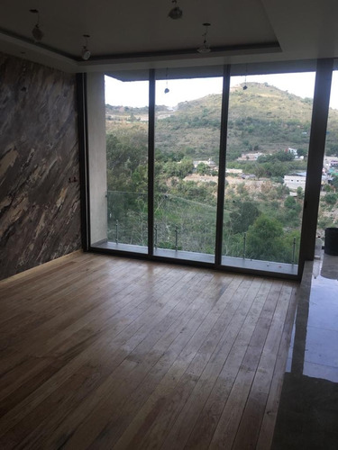 Casa Con 4 Recamaras Y Vista A Lago Esmeralda