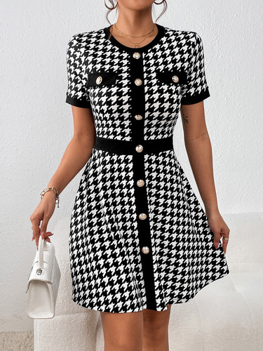 Vestido Con Estampado De Pata De Gallo Con Botón Delantero