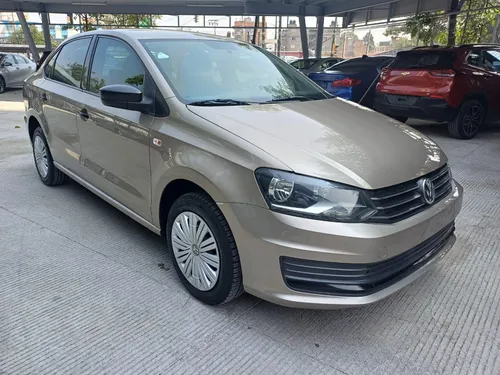 Volkswagen Vento 1.6 Starline Mt
