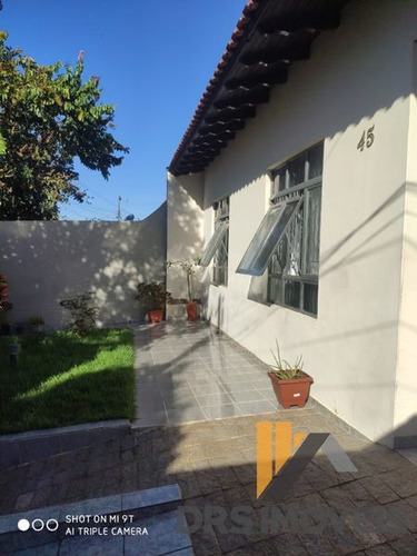 Imagem 1 de 16 de Casa Térrea Com 4 Quartos - Ca502-v