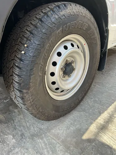 Nissan Frontier Sabanera gasolina 4x2