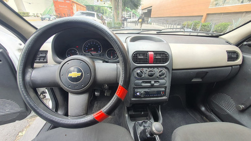 Chevrolet Chevy 1.6 3p Paq D Mt