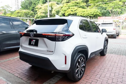 Toyota Yaris Cross 1.5 Hev Xs